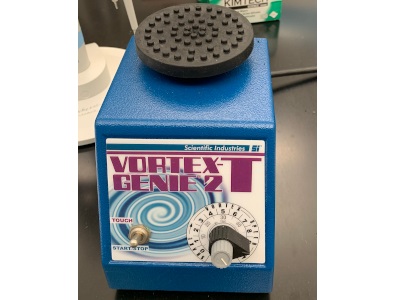 Hands Free Sample Mixer