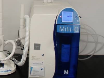 Consistent Delivery of Pure and Ultrapure Water for Lab Use
