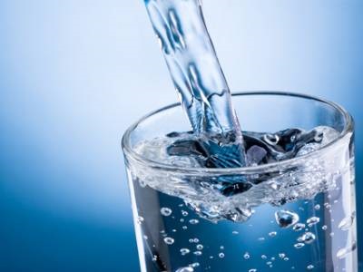 Water Purifying Material Extracts PFAS, Builds Itself