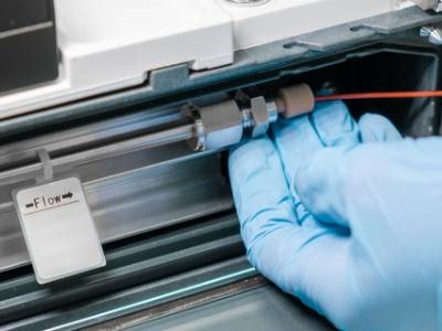 LABTips: How to Prevent Tailing Peaks in HPLC