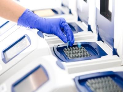 4 Clinical Lab Equipment & Supply Chain Trends in 2022