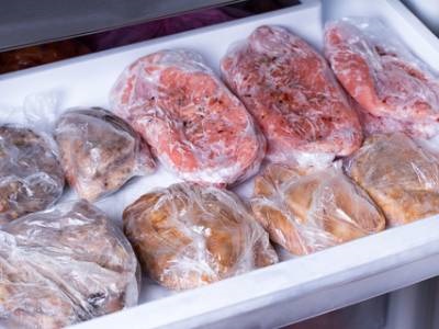 Study Suggests SARS-CoV-2 Could Survive for a Month on Refrigerated, Frozen Meat