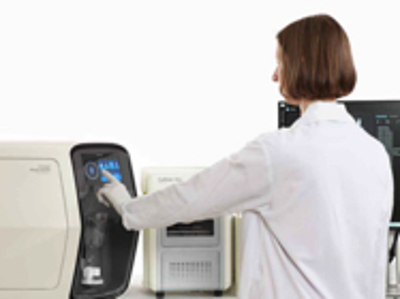Maximizing Flow Cytometry Accuracy: Spectral Unmixing Strategies with Attune Xenith
