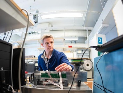  Electronic Nose Can ‘Smell’ Ovarian Cancer with 97% Accuracy