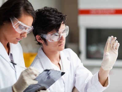 Lab Exposure, Poor Diet Linked to Health Symptoms in Young Scientists
