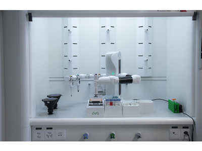 Andrew+ Pipetting Robot from Waters Andrew Alliance S.A. | Labcompare.com