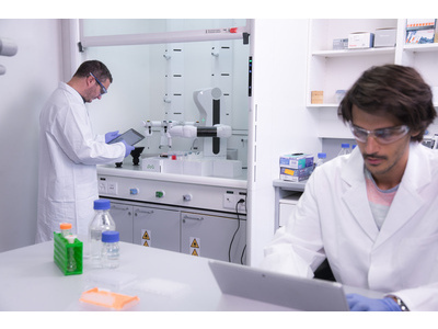 Andrew+ Pipetting Robot from Waters Andrew Alliance S.A. | Labcompare.com