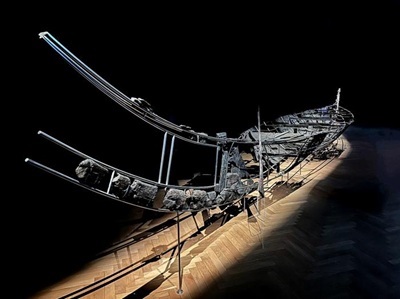 Fingerprint of Ancient Seafarer Found on Scandinavia’s Oldest Plank Boat